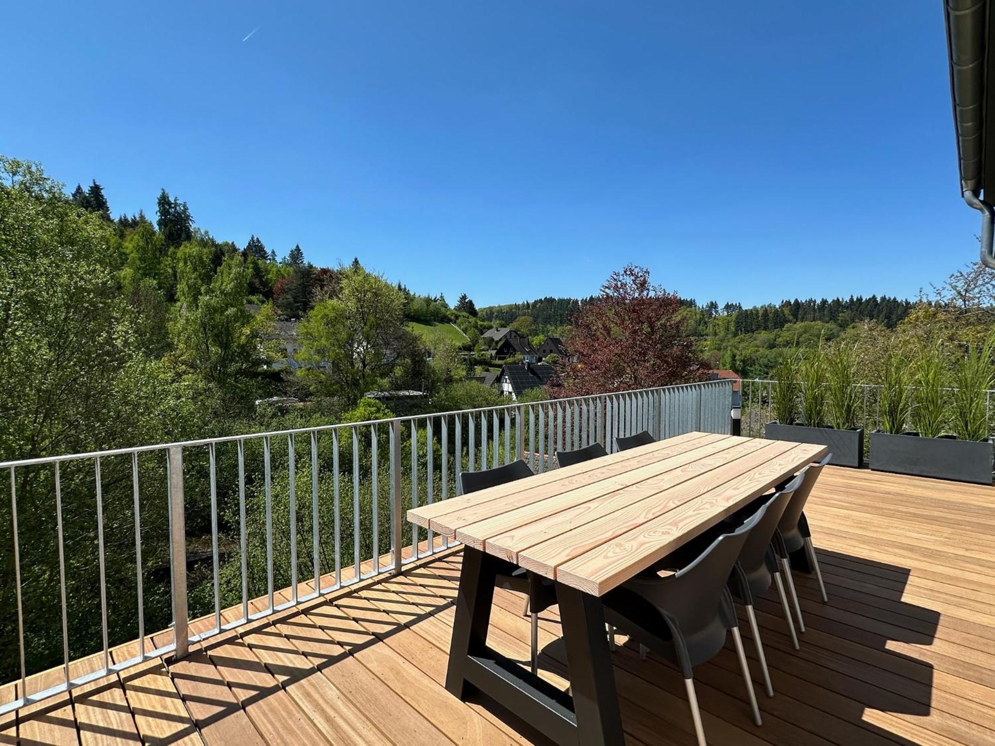 Villa Holgenbach - Penthouse- Und Ferienwohnung Im Nationalpark Eifel Schleiden Luaran gambar
